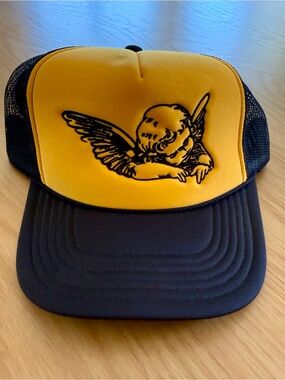 OTTO Yellow and Black Kids Trucker Hat with Cherub Angel Embroidery NWOT